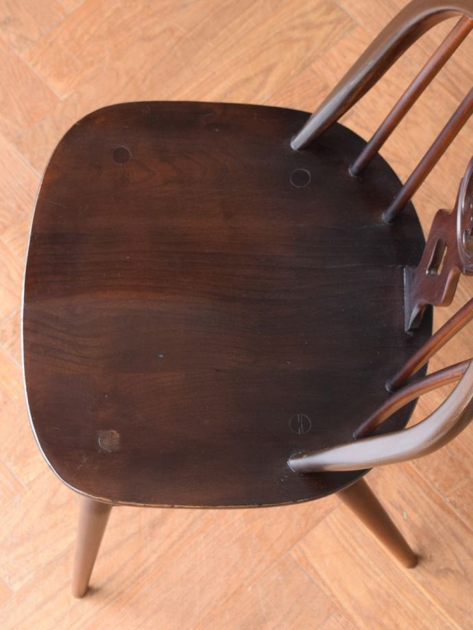 アーコールチェアの座面