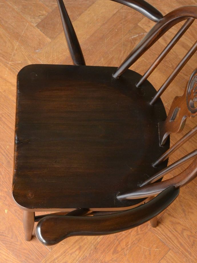 アーコールチェアの座面