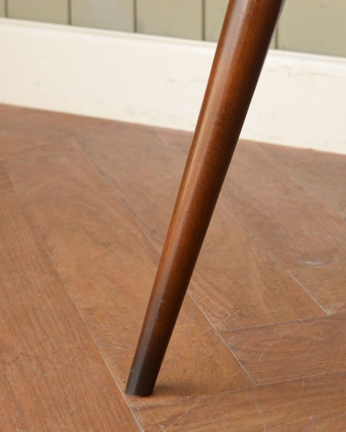 アーコールチェアの脚