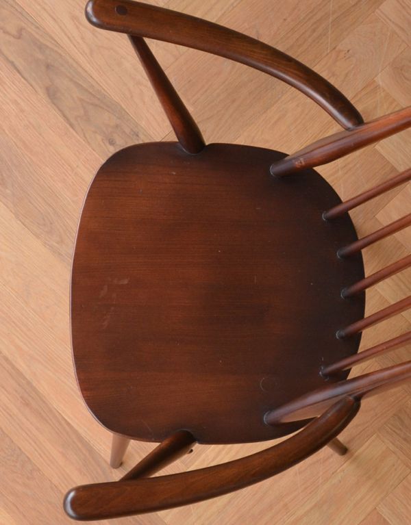 アーコールチェアの座面