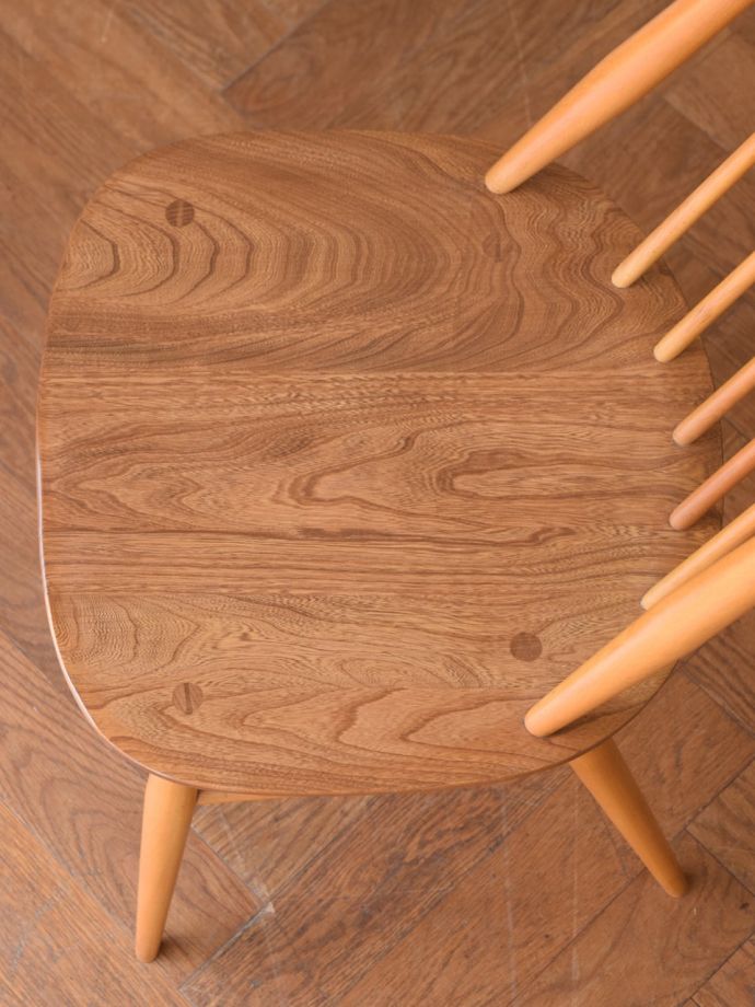 アーコールチェアの座面