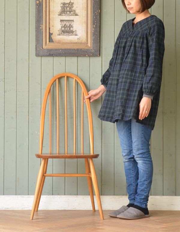 アーコールのクエーカーチェア