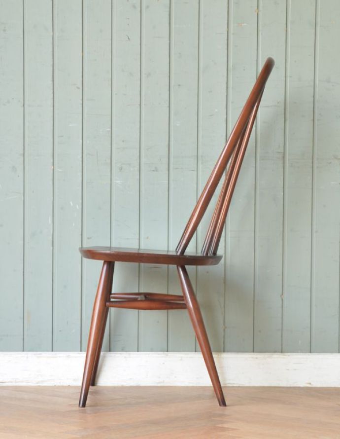 アーコールチェアの側面