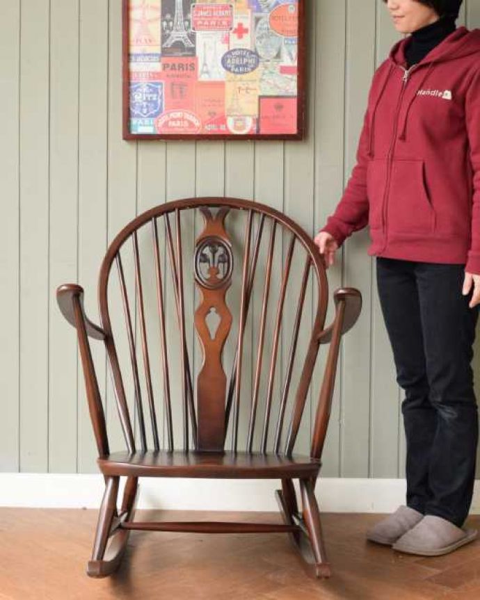 アーコールの家具 アンティーク チェア アーコールのヴィンテージチェア、アーム付きのシスルバック ロッキングチェア 。ムダのないシンプルさがカッコいい!ゆったりくつろげる一人掛けのラウンジチェア。(ear-22-p )