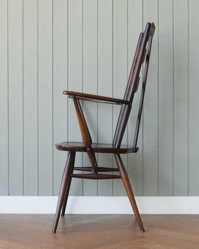 アーコールチェア アンティーク チェア アーコールのラダーバックチェア(アーム付き・アップルチョコ色)。横から見てもカッコいい!バツグンの掛け心地が自慢のアーコール。(ear-23a-p)