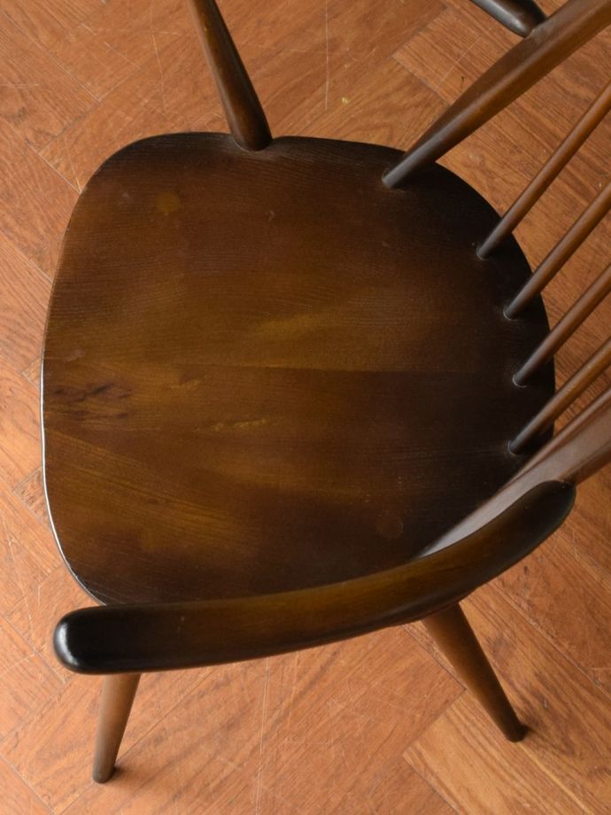 アーコールチェアの座面