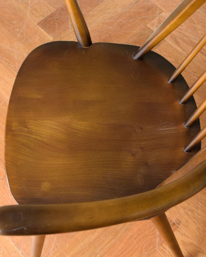 アーコールチェアの座面