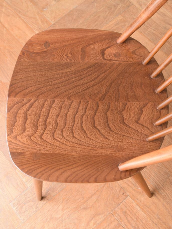 アーコールチェアの座面