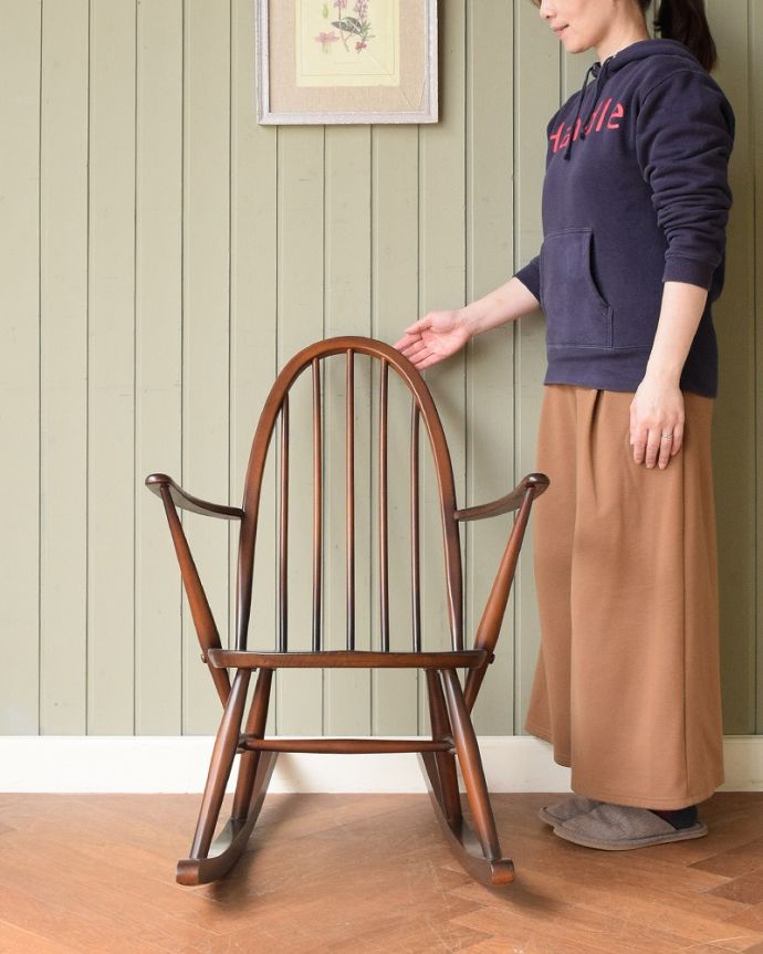 アーコールのロッキングチェア