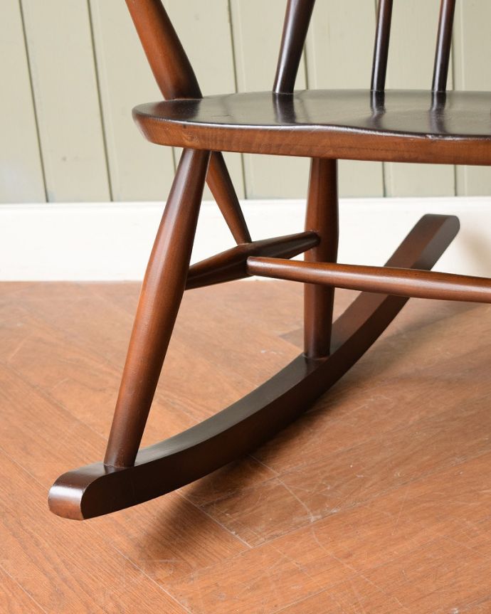 アーコールチェアの脚