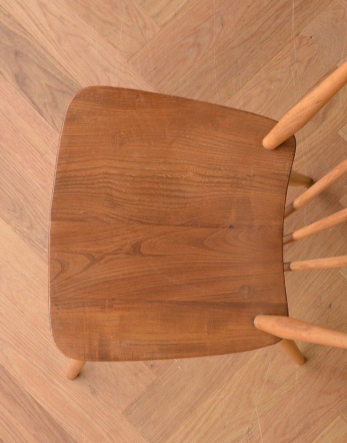 アーコールチェアの座面