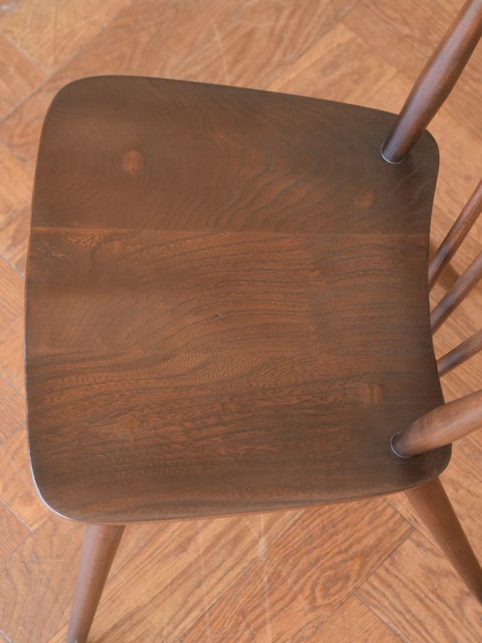 アーコールチェアの座面