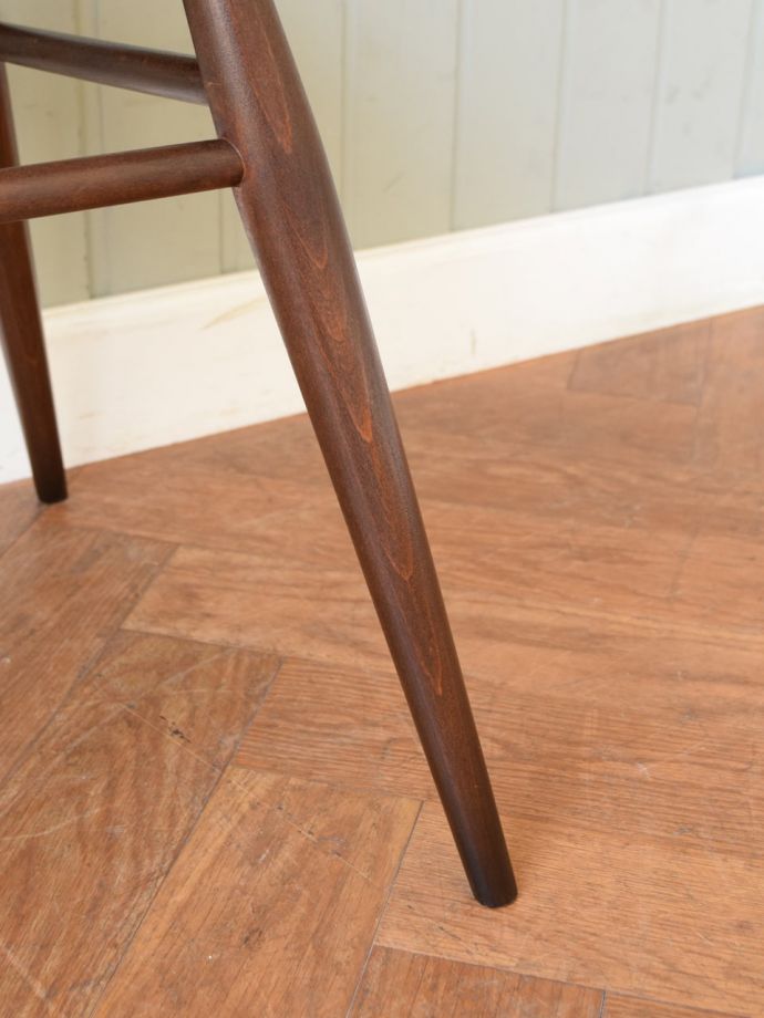 アーコールチェアの脚