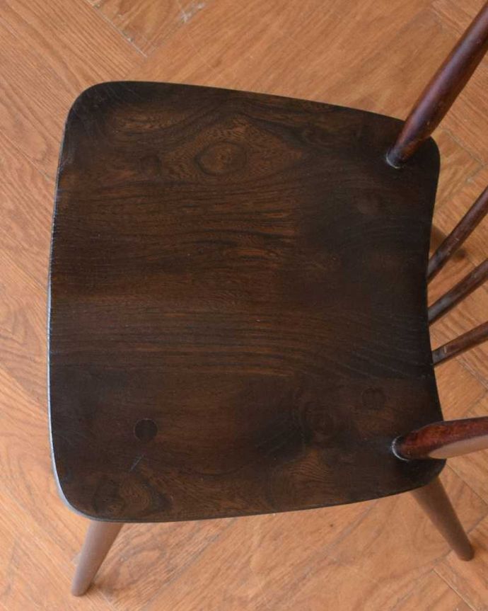 アーコールチェアの座面