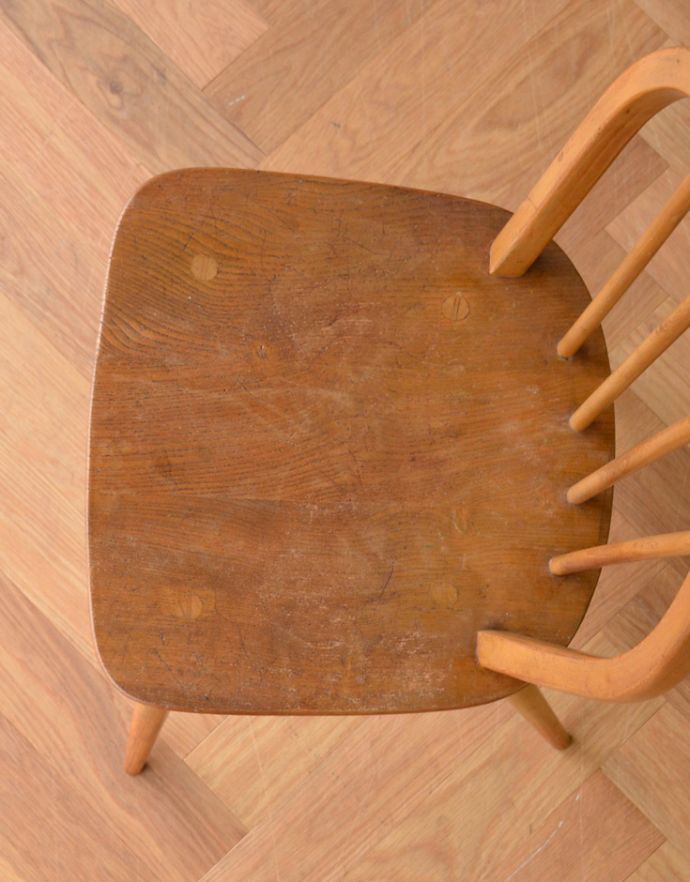 アーコールチェアの座面