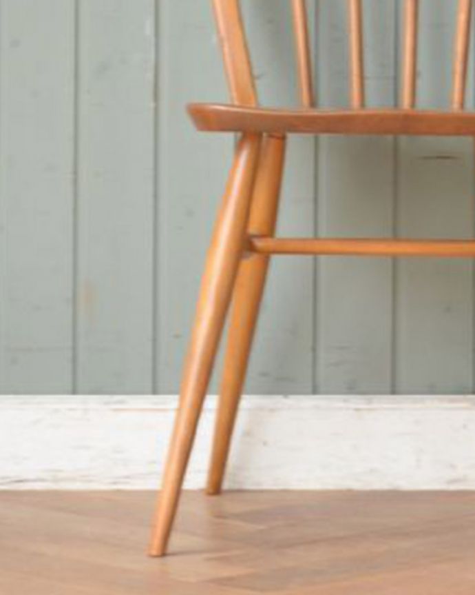 アーコールチェアの脚