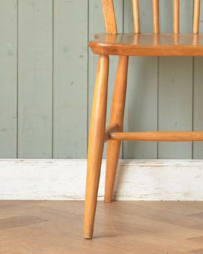 アーコールチェアの脚