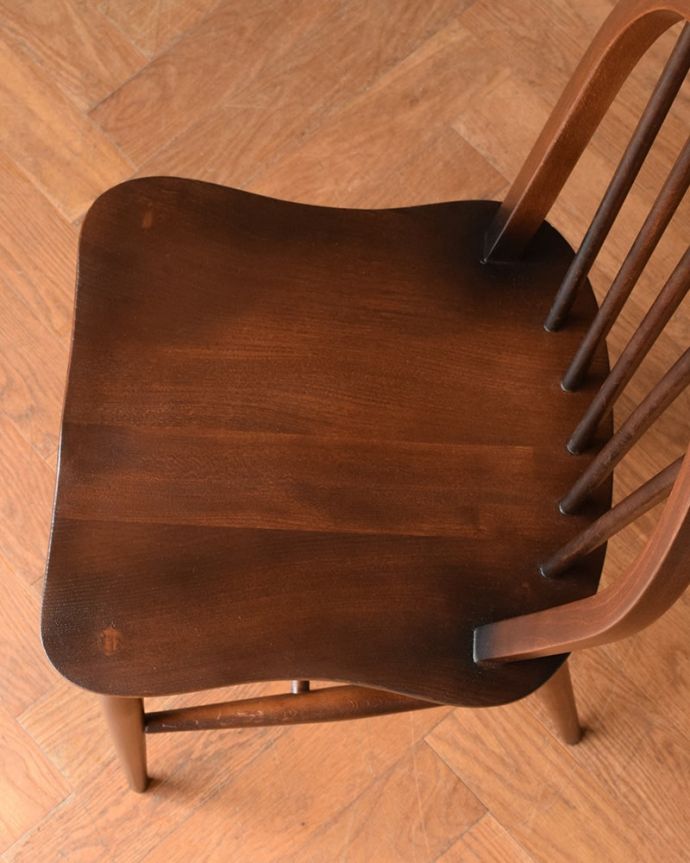 アーコールチェアの座面