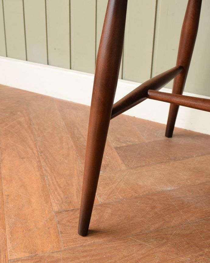 アーコールチェアの脚