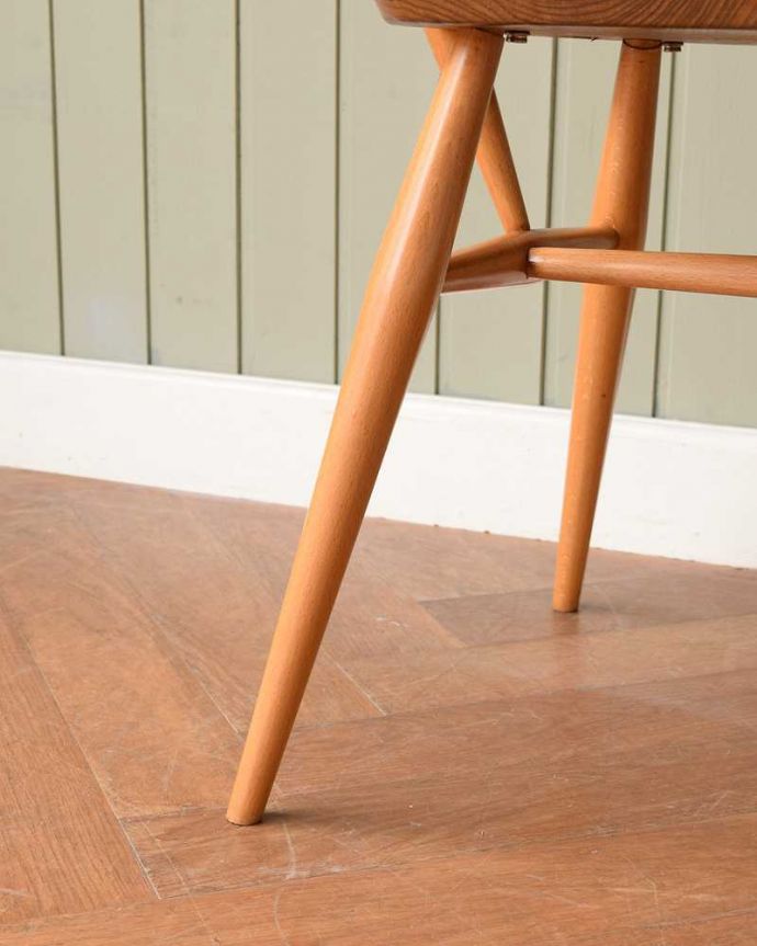 アーコールチェアの脚