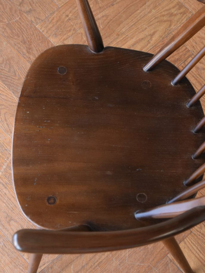 アーコールチェアの座面