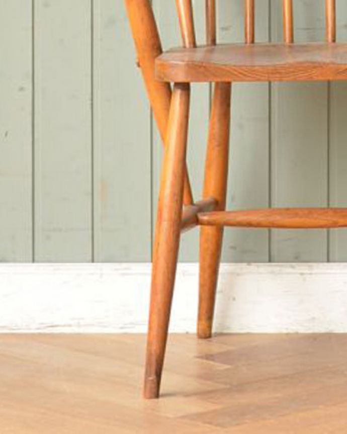 アーコールチェアの脚