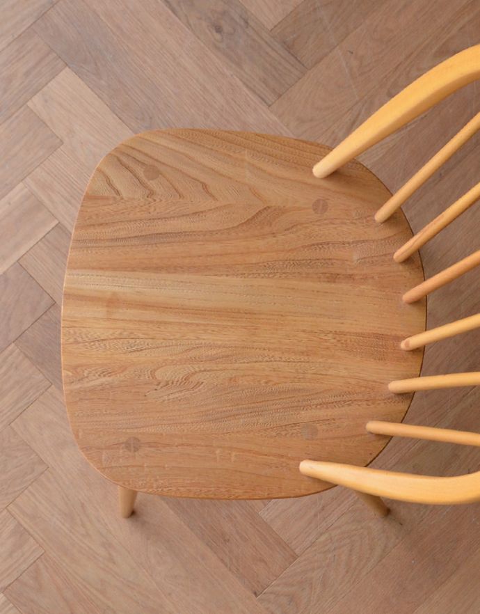 アーコールチェアの座面