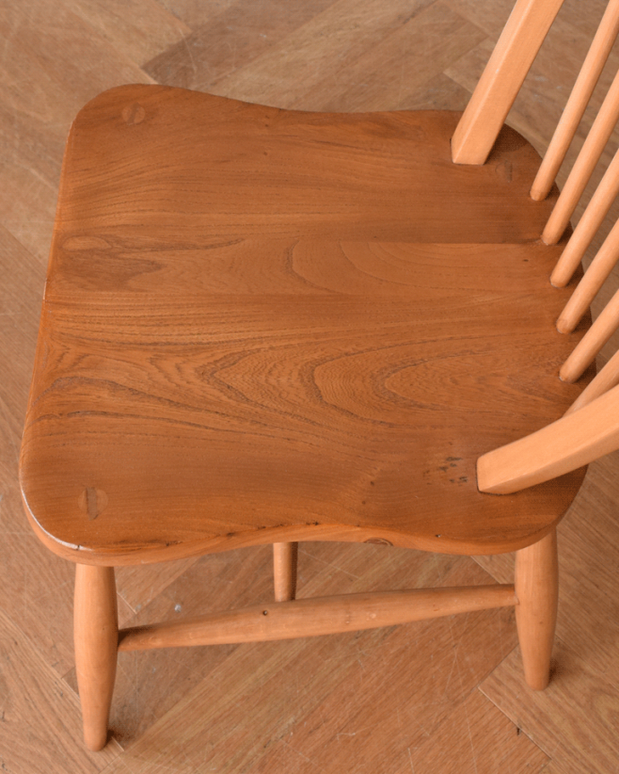 アーコールチェアの座面