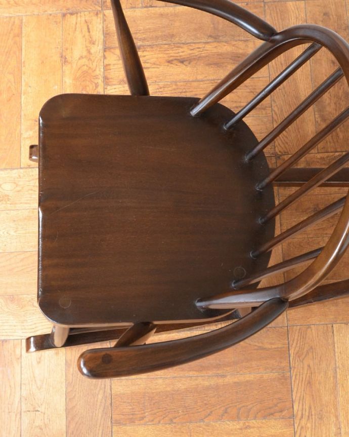 アーコールチェアの座面