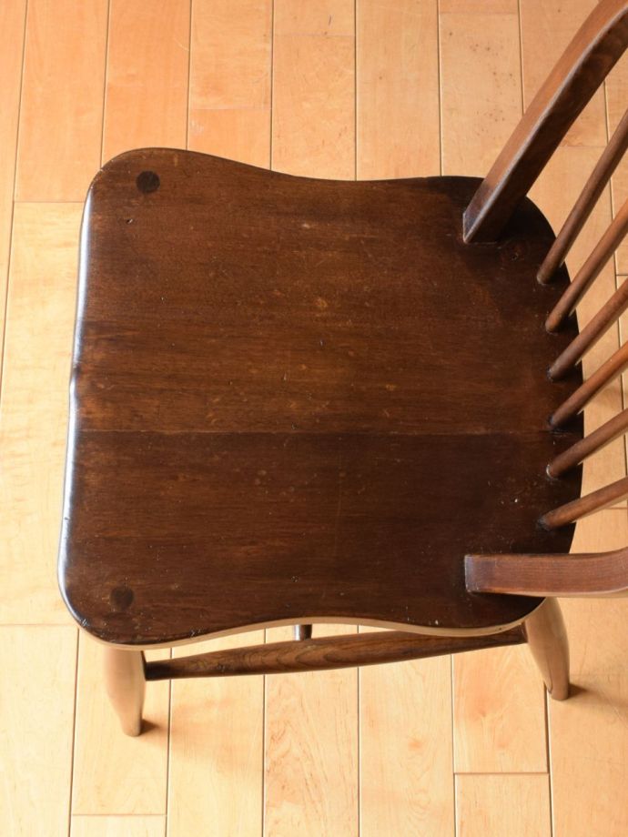 アーコールチェアの座面