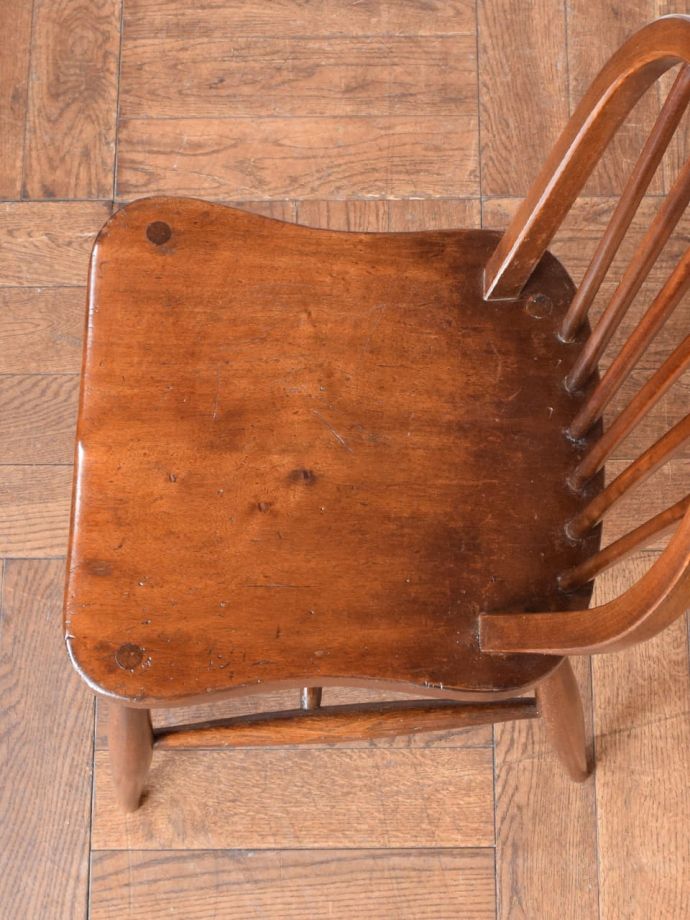 アーコールチェアの座面