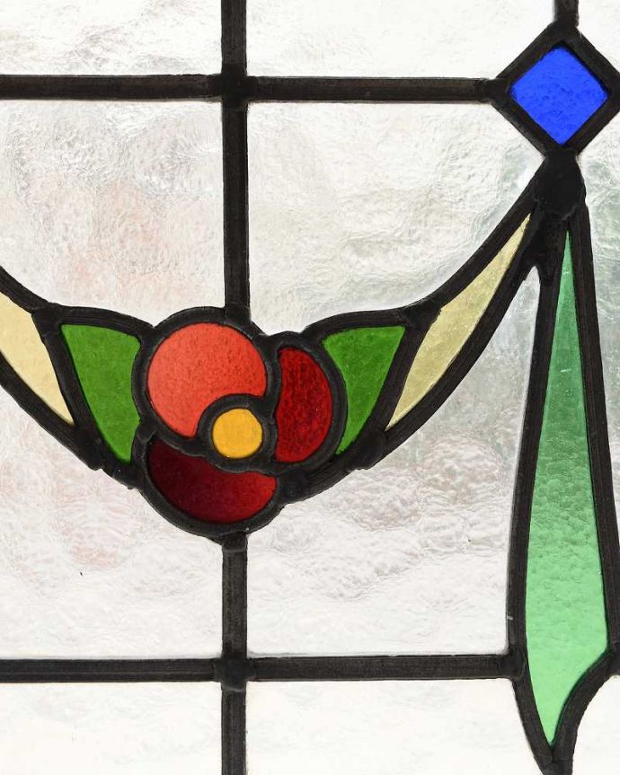 アンティーク ステンドグラス　アンティーク雑貨　神秘的なブルーのダイヤが魅力的な小さなアンティークステンドグラス。太陽の光を通してキラキラ輝くガラスやっぱり魅力はアンティークらしい美しい模様。(g-1119)