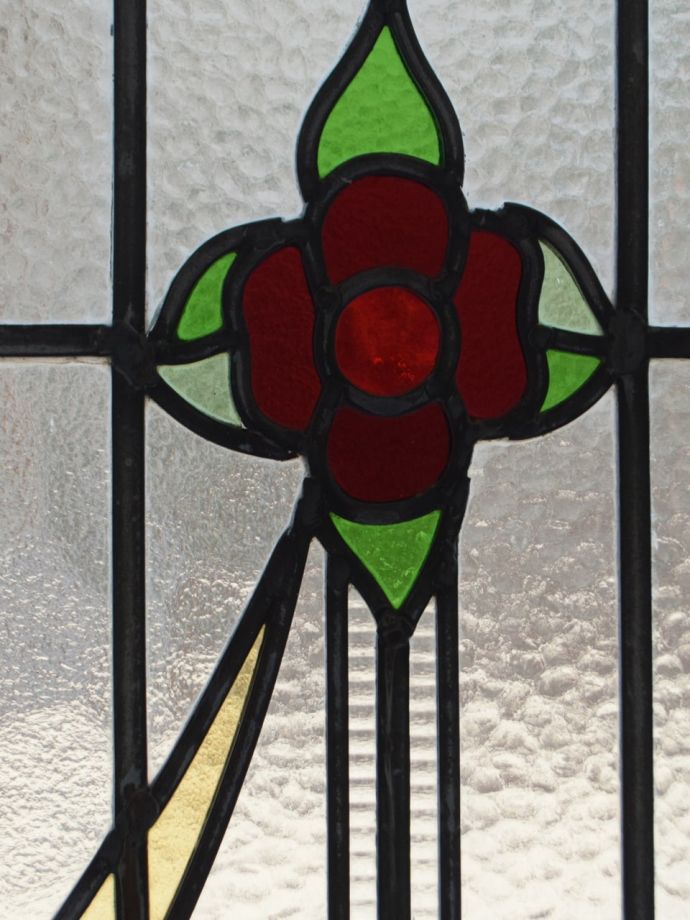 お花の模様のアンティークのステンド