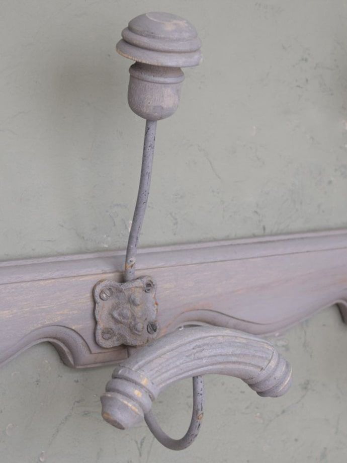 壁に付けるおしゃれなフック