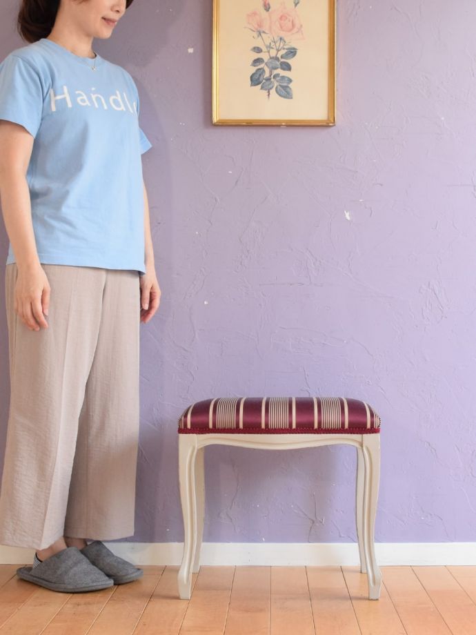 フランスアンティーク調のスツール