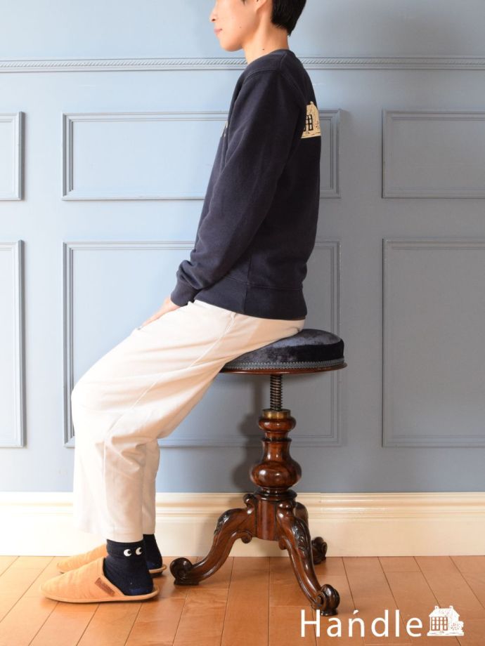 座面の高さが調節できます