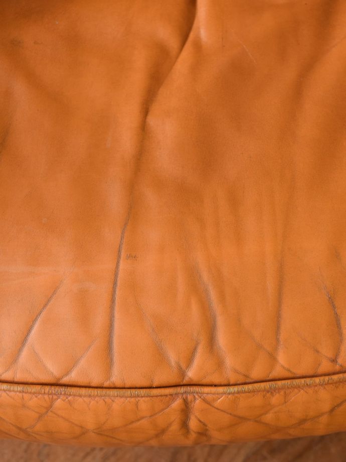 チェスターフィールドの座面