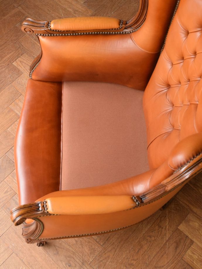 チェスターフィールドの座面