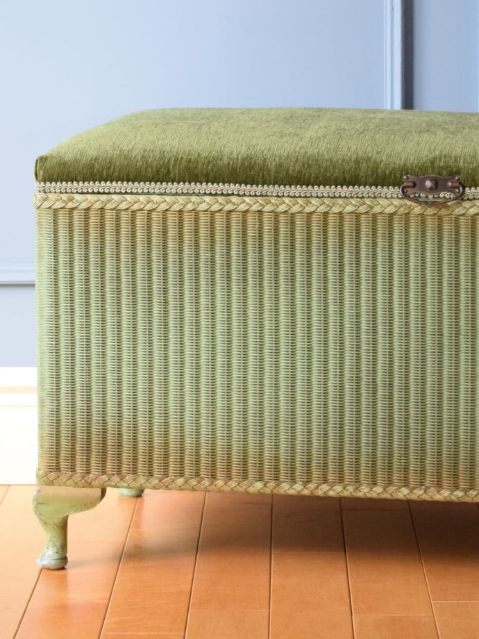 アンティークベンチの色