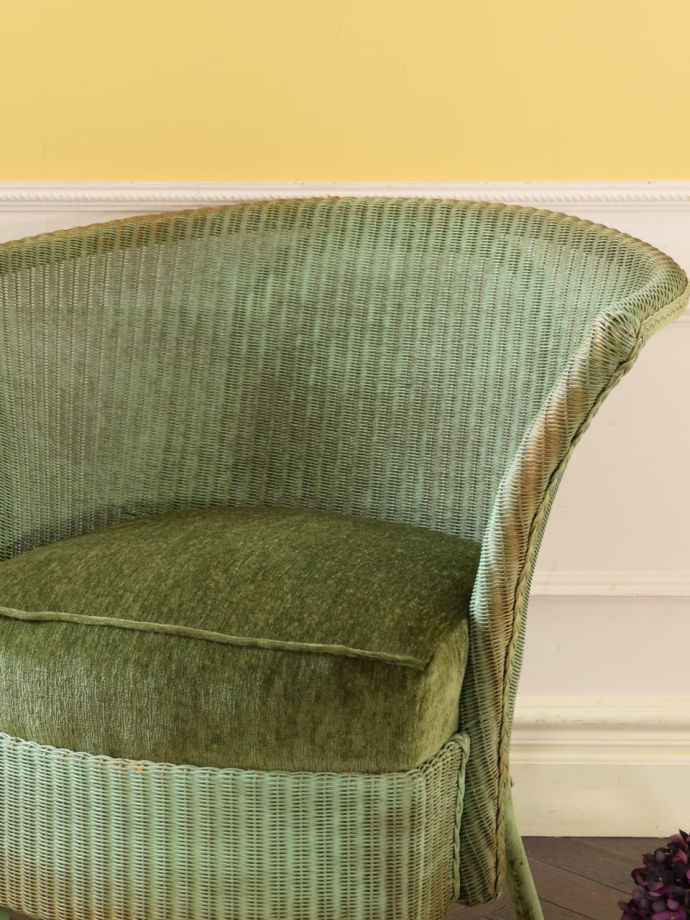 アンティークチェアの色