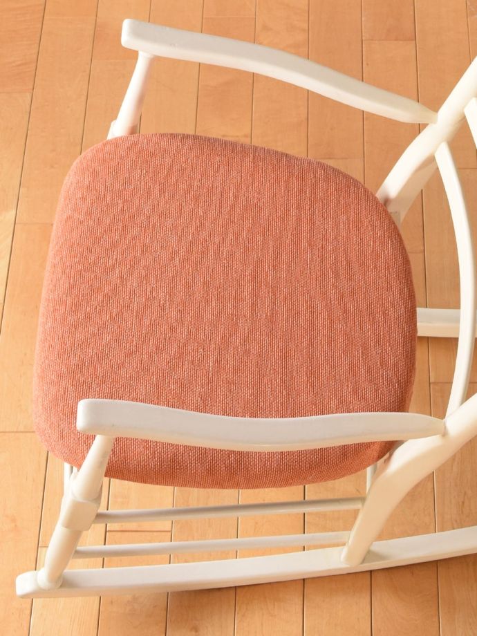 ロッキングチェアの座面