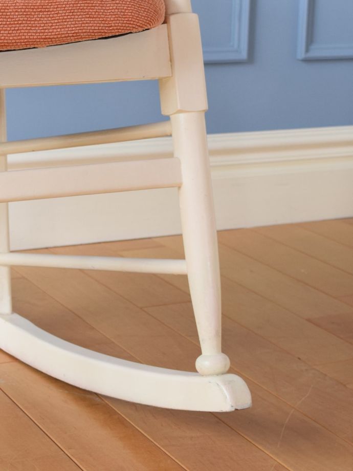 アンティークチェアの脚