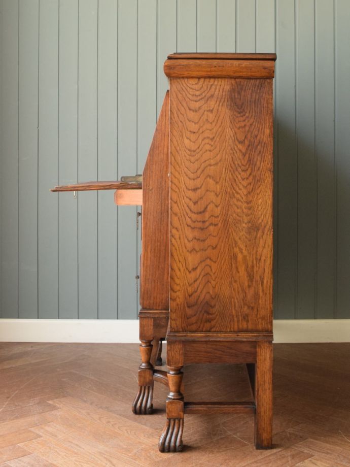 サイドバイサイドの側面