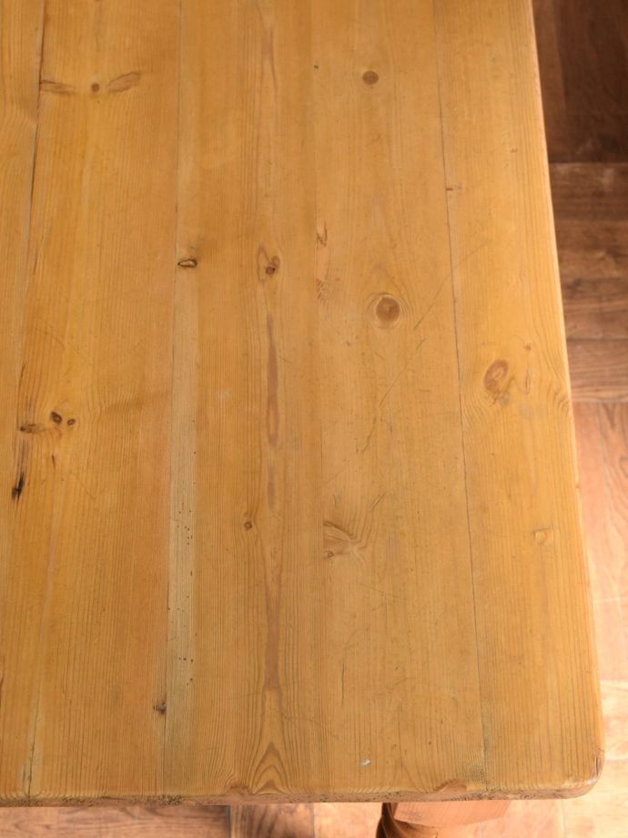 ダイニングテーブルの天板