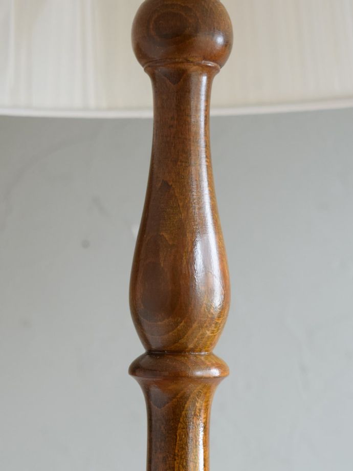 フロアランプの装飾