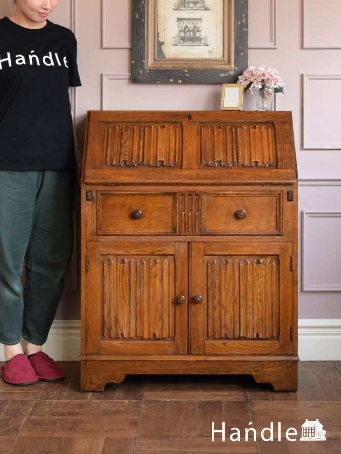 英国アンティークのビューロー