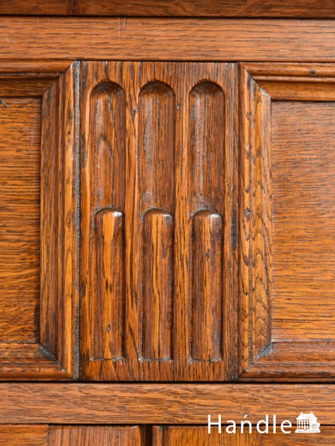 アンティークらしい装飾