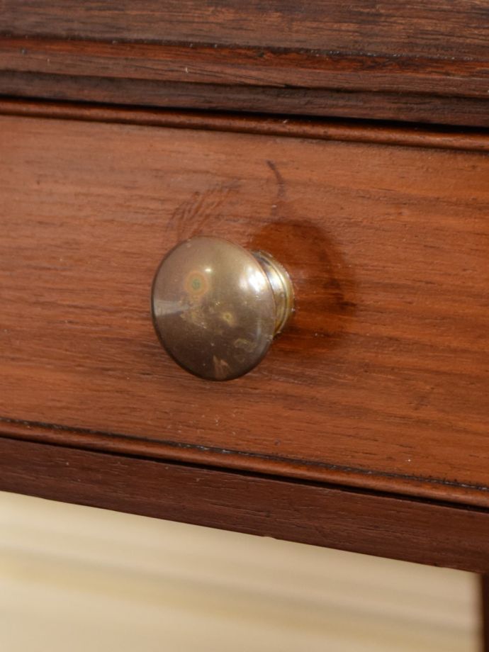 アンティーク家具の取っ手