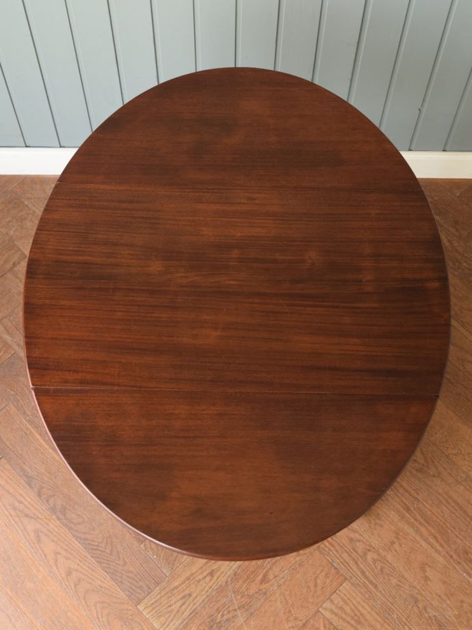 天板を広げた折り畳みワゴン