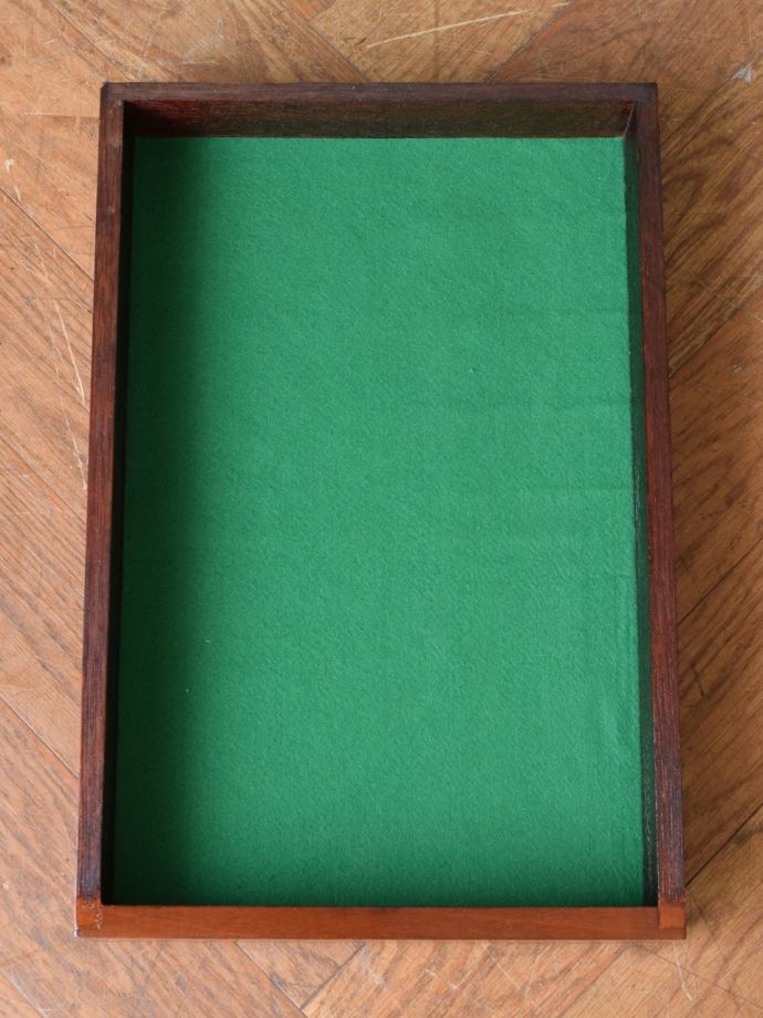 アンティークワゴンの引き出し